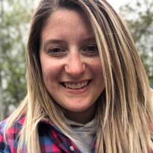 Meet your Posher, Alyssa